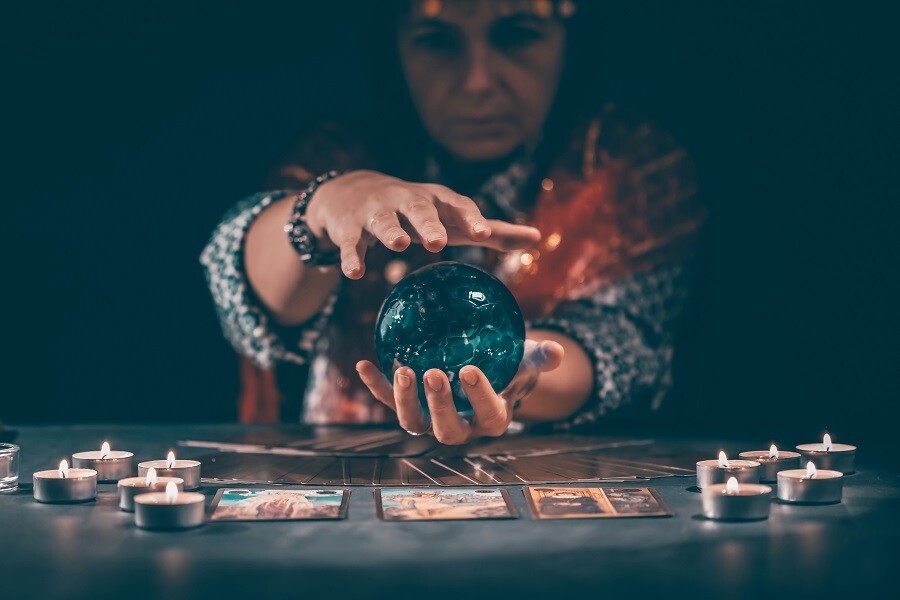 Psychic Readings: A Pathway to Self-Discovery
