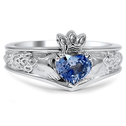 Creating Recollections: Observing Achievements with Claddagh Rings