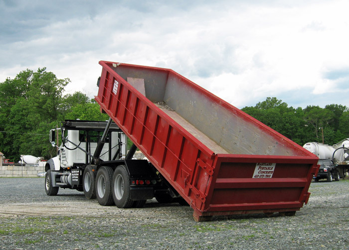 Driving Construction Excellence: Baja Roll Off’s Dumpster Rental Expertise